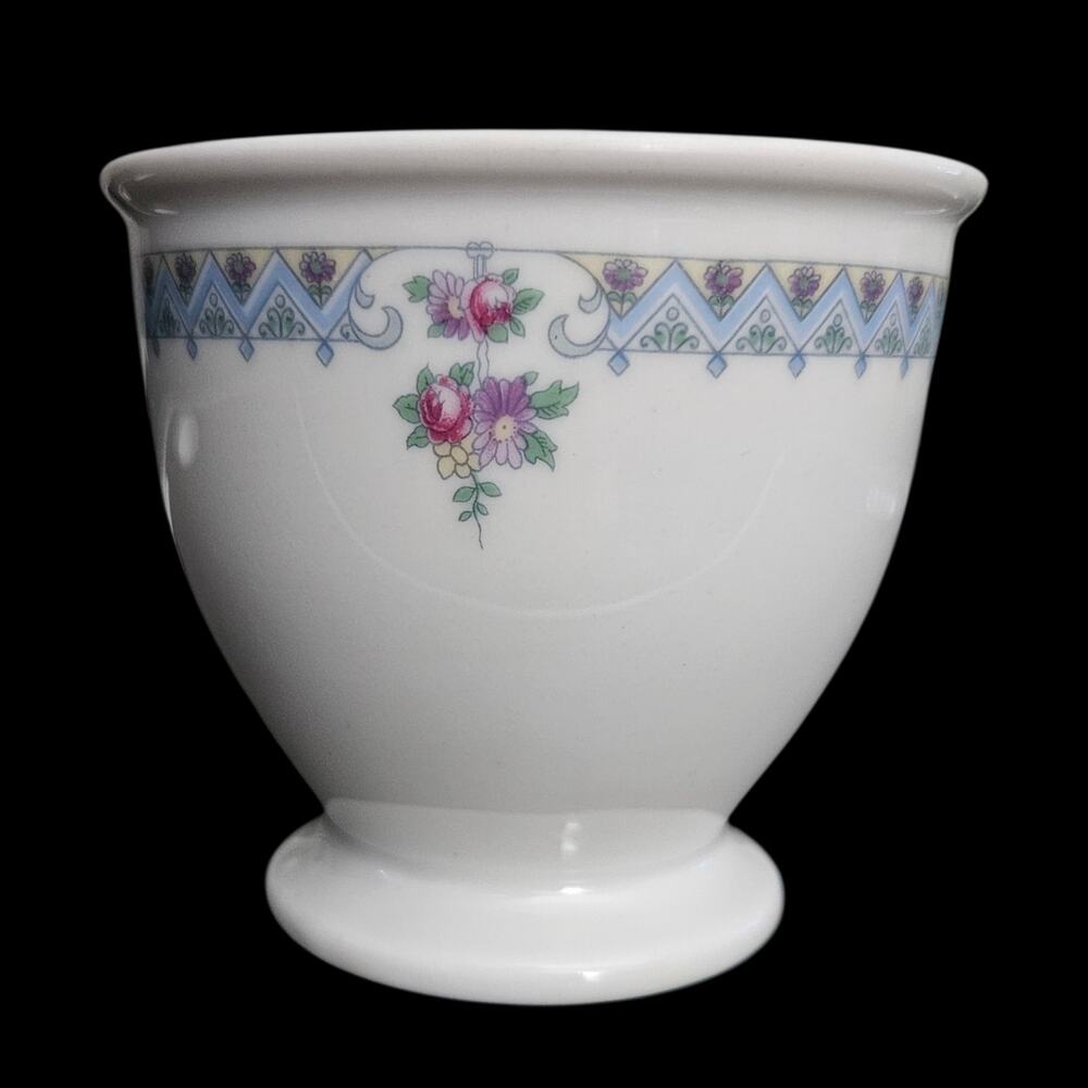 Black Knight Bavaria Egg Cups Set 4 Floral Blue Border White Porcelain Vintage